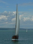 p1370082c