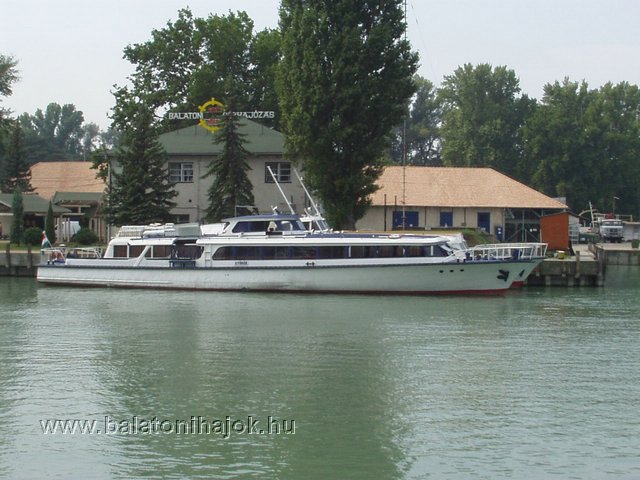 p9040009.jpg
