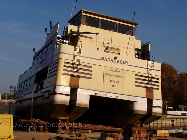pb050905.jpg