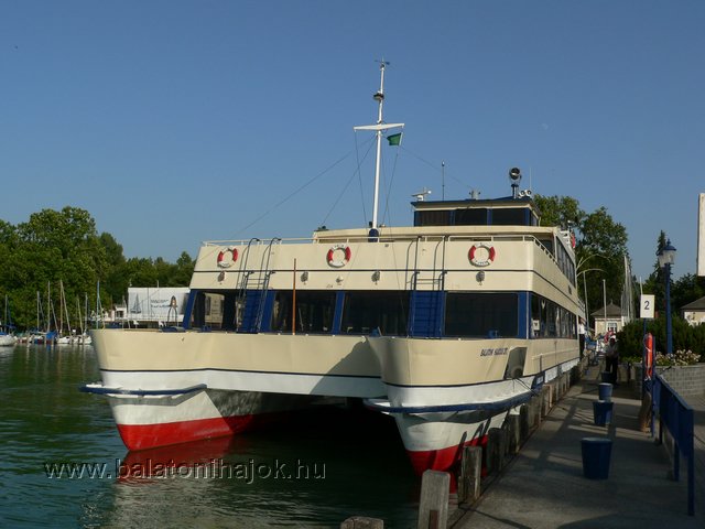 p1580047.jpg