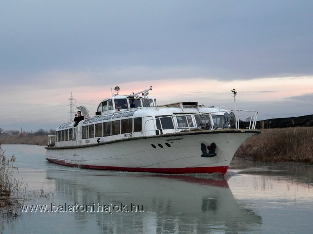 p1870158.jpg
