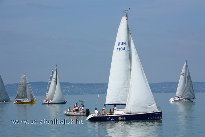 img12107.jpg
